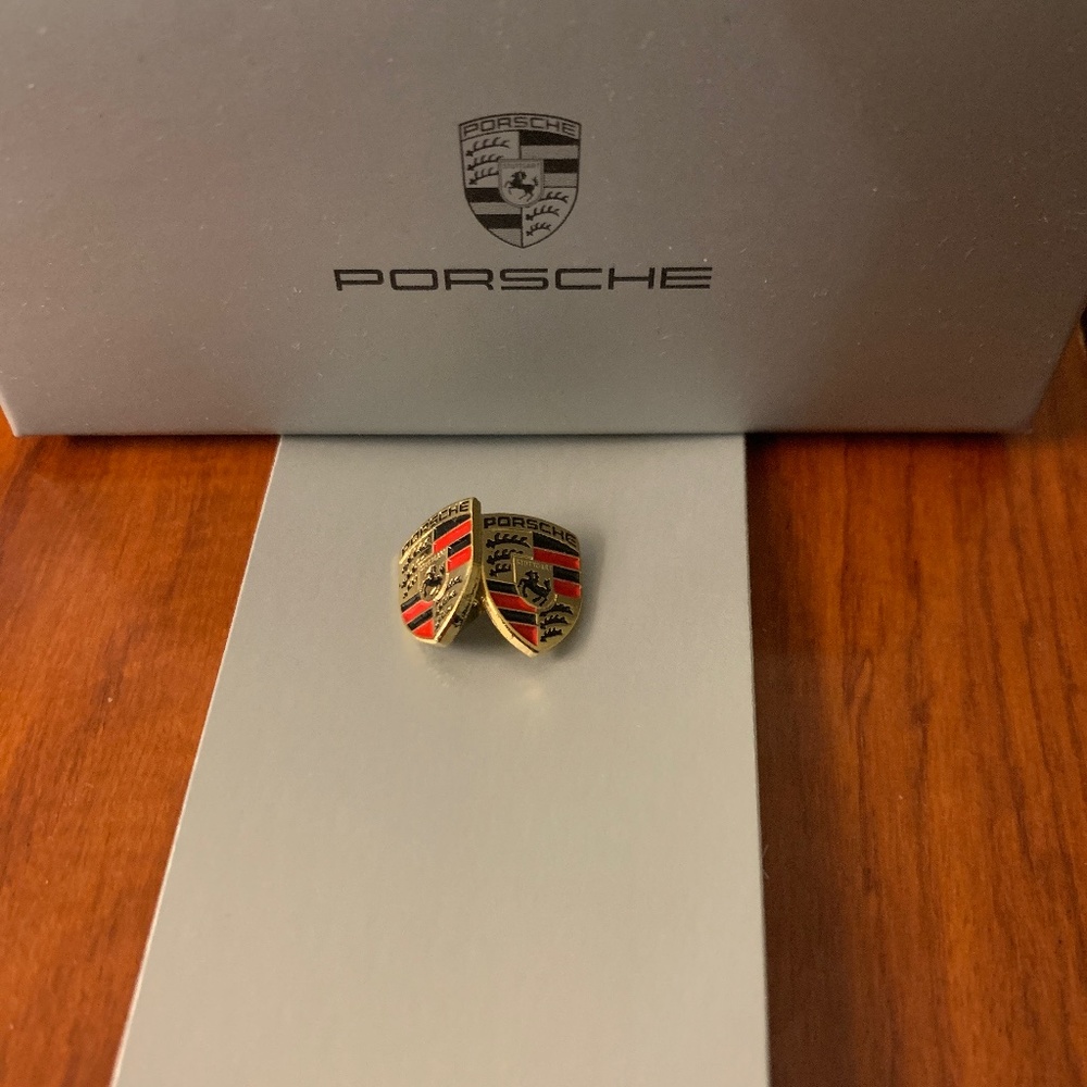 Porsche Needle